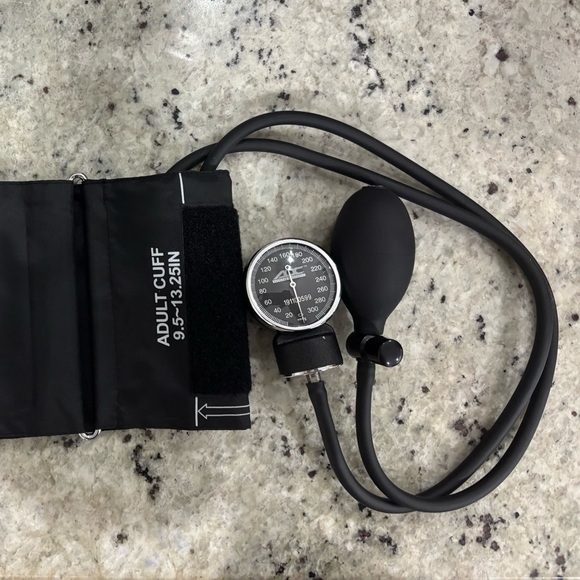 ADC Black Blood Pressure Monitor - Picture 1 of 2